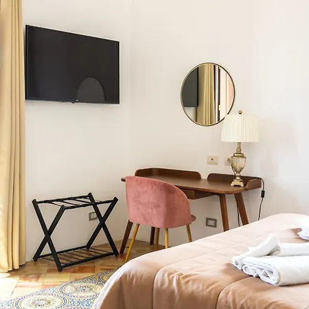 Faraglione Bed & Breakfast 4*